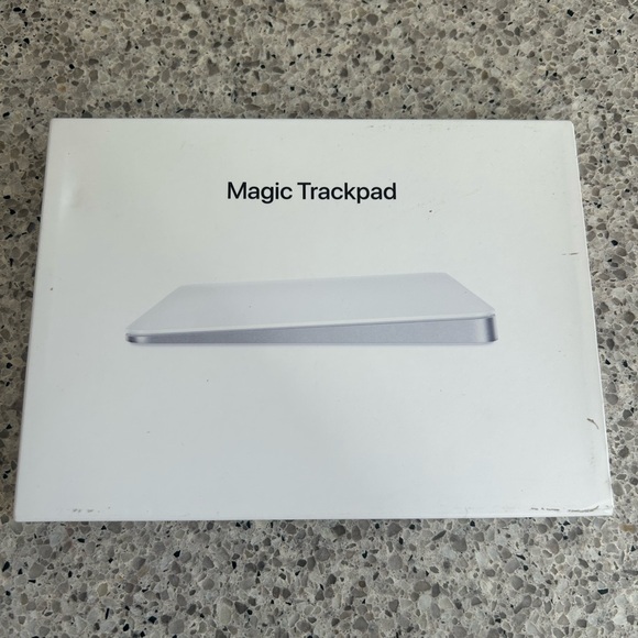 Apple Magic Trackpad in White